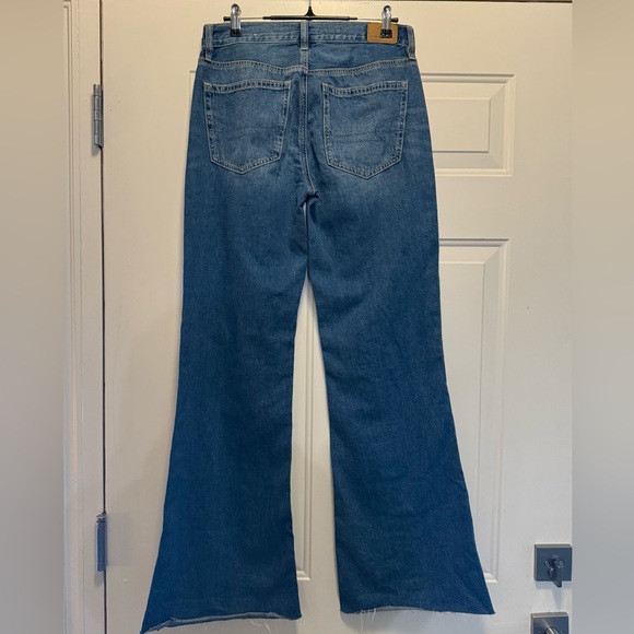 NWT American Eagle low rise baggy flare jeans Size 0 - Picture 2 of 14